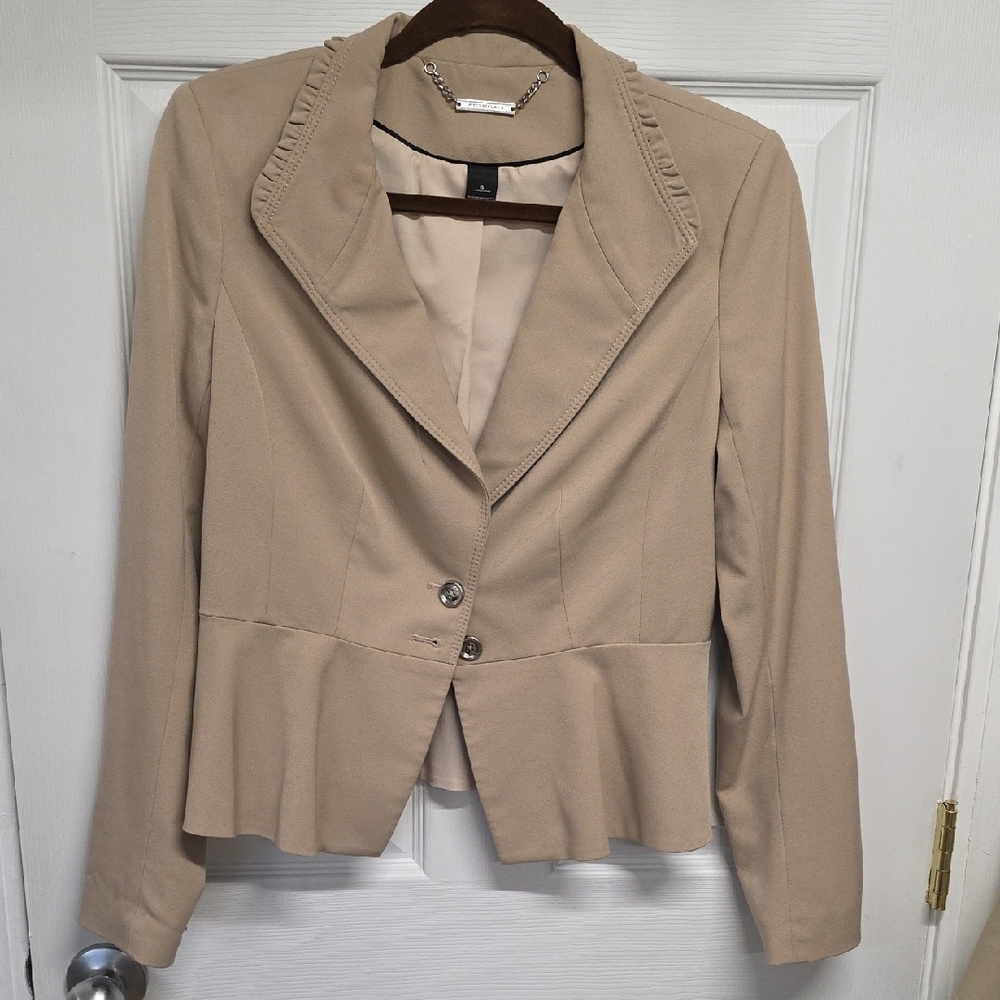 White House Black Market Tan Ruffled Blazer